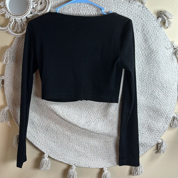 Black SHEIN zipper long sleeve crop top - Picture 5 of 5